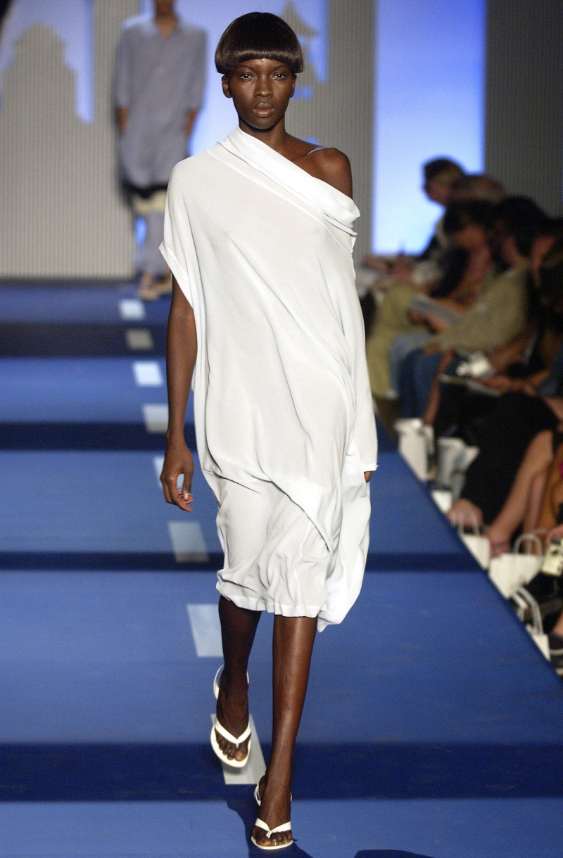 Miguel Adrover fashion show for Spring/Summer 2003