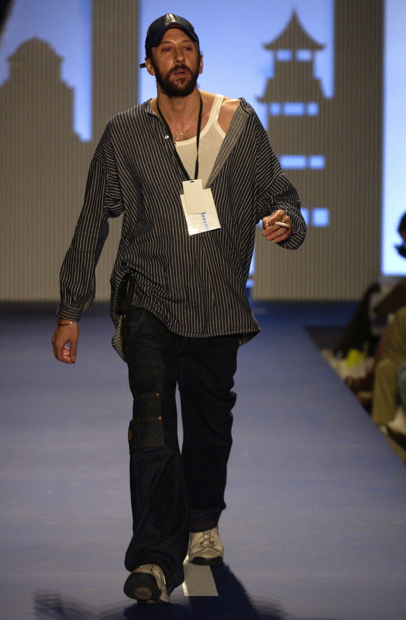 Miguel Adrover fashion show for Spring/Summer 2003