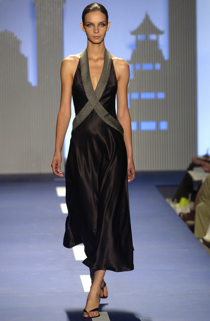 Miguel Adrover fashion show for Spring/Summer 2003