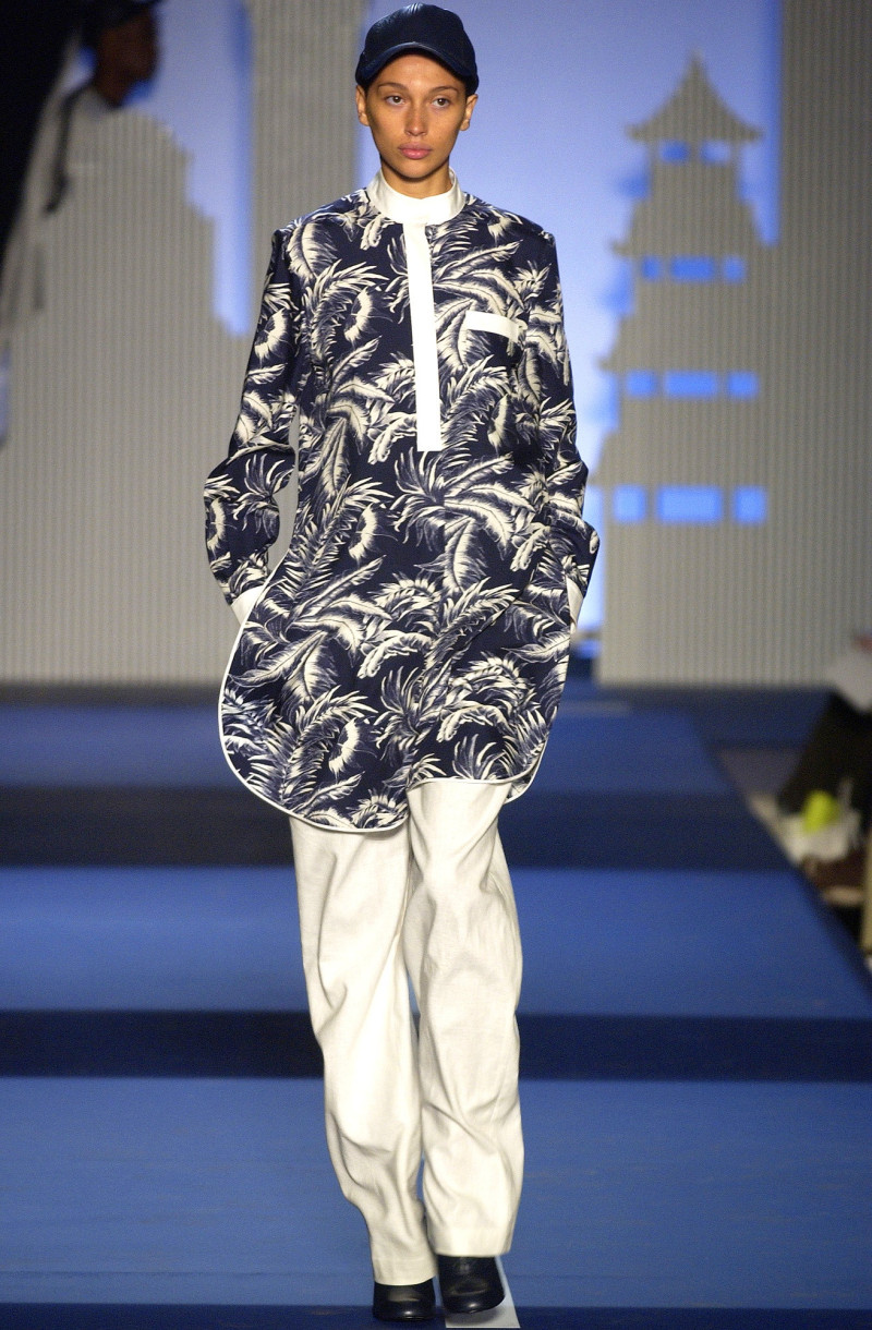 Miguel Adrover fashion show for Spring/Summer 2003