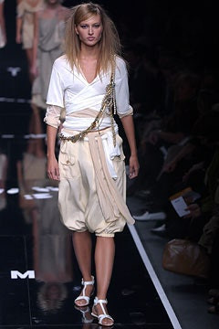 Moschino fashion show for Spring/Summer 2003