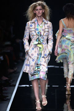 Moschino fashion show for Spring/Summer 2003