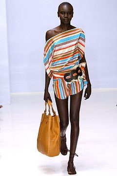 Peter Som fashion show for Spring/Summer 2003