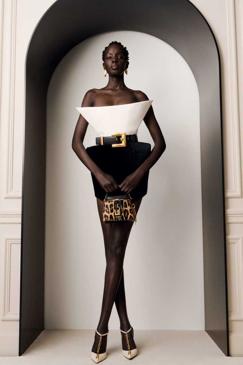 Balmain lookbook for Pre-Fall 2025