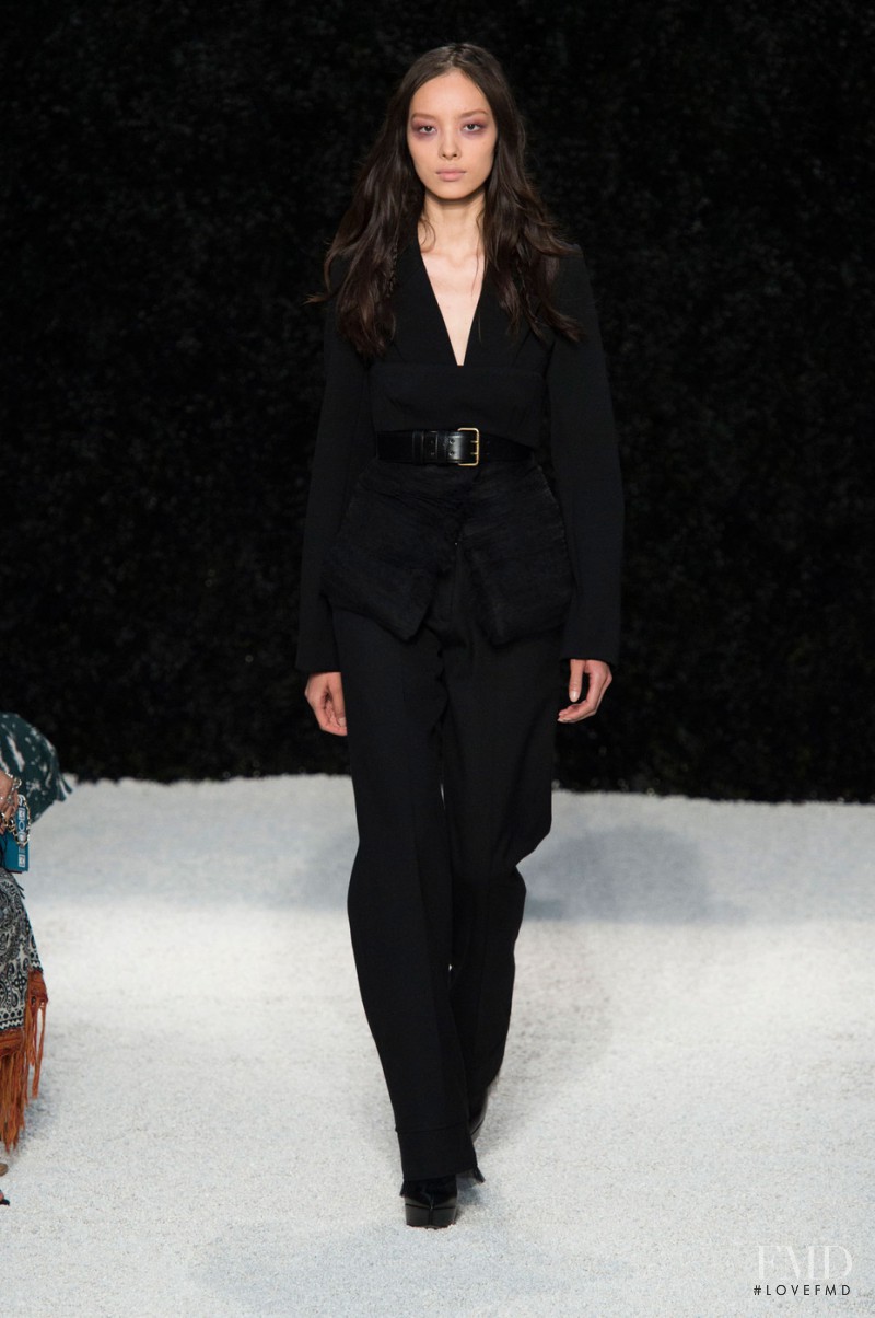 Fei Fei Sun featured in  the Vera Wang fashion show for Spring/Summer 2015