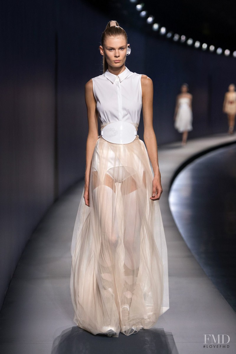 Alexandra Elizabeth Ljadov featured in  the Vionnet fashion show for Spring/Summer 2015