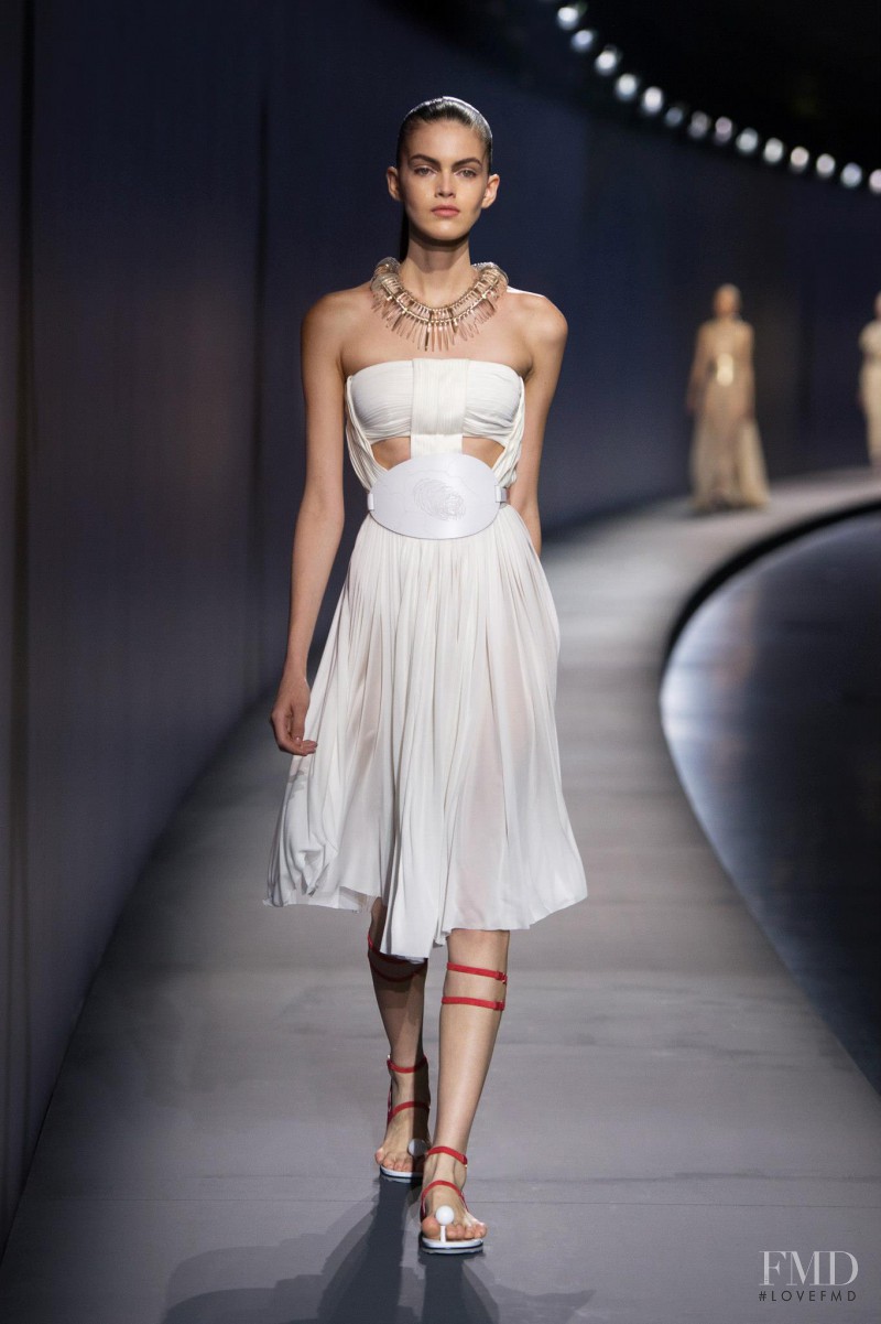 Kamila Hansen featured in  the Vionnet fashion show for Spring/Summer 2015