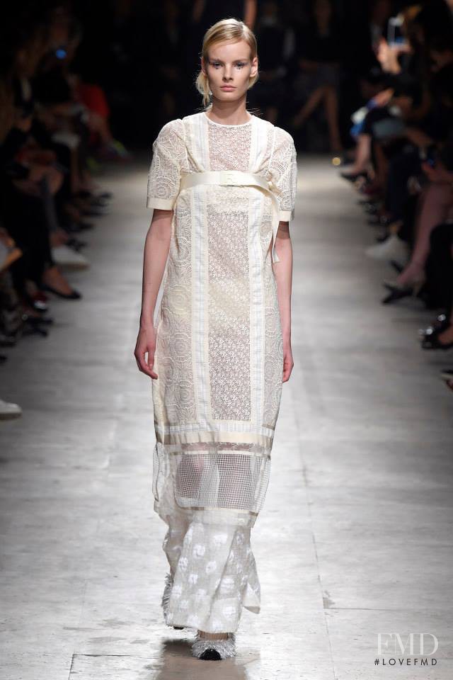 Irene Hiemstra featured in  the Rochas fashion show for Spring/Summer 2015