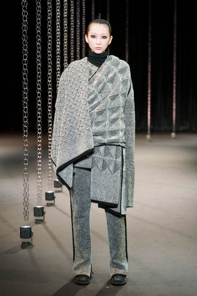 Hiroko Koshino fashion show for Autumn/Winter 2025