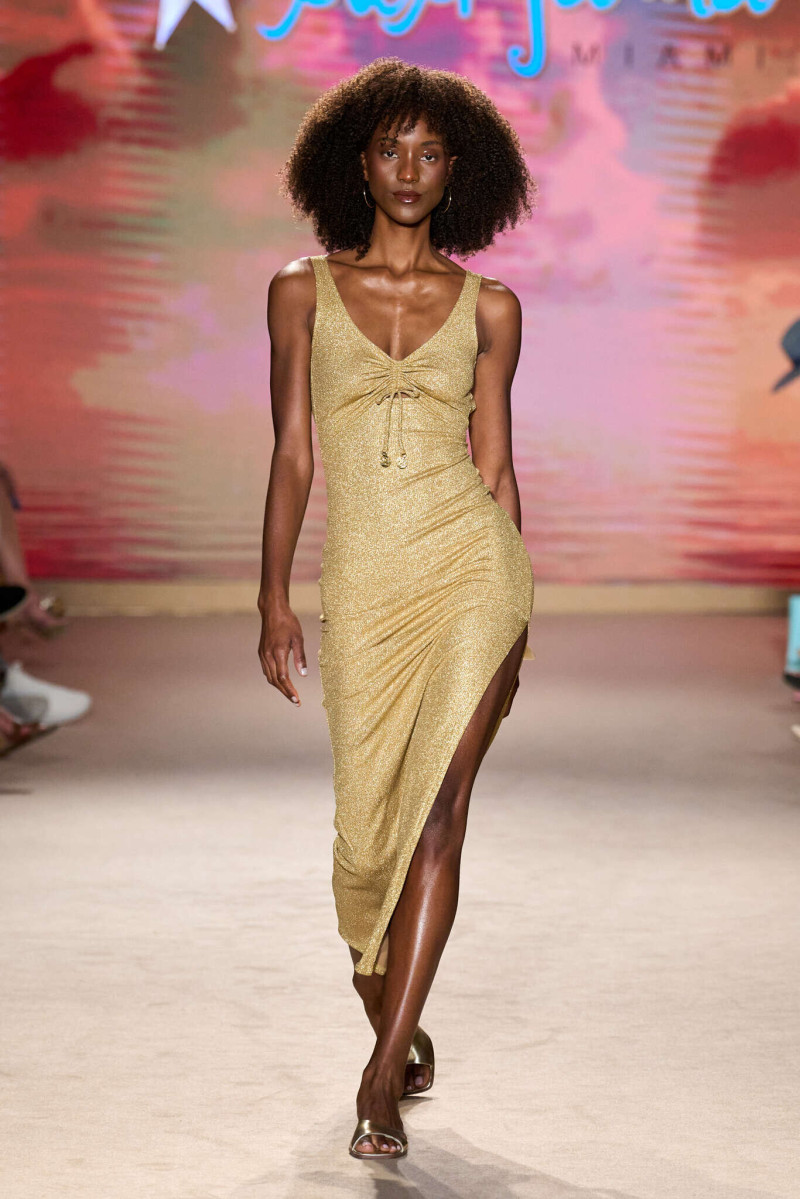 Luli Fama fashion show for Spring/Summer 2026