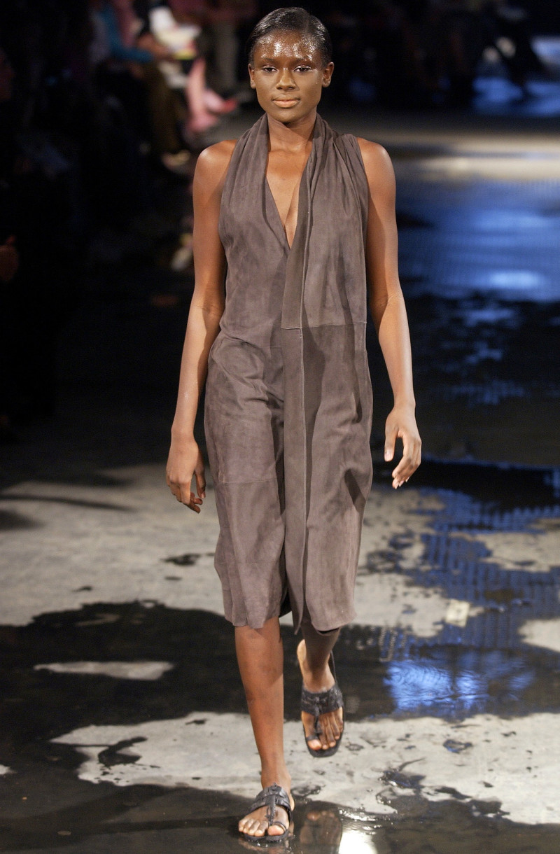 Ruffo Research fashion show for Spring/Summer 2003