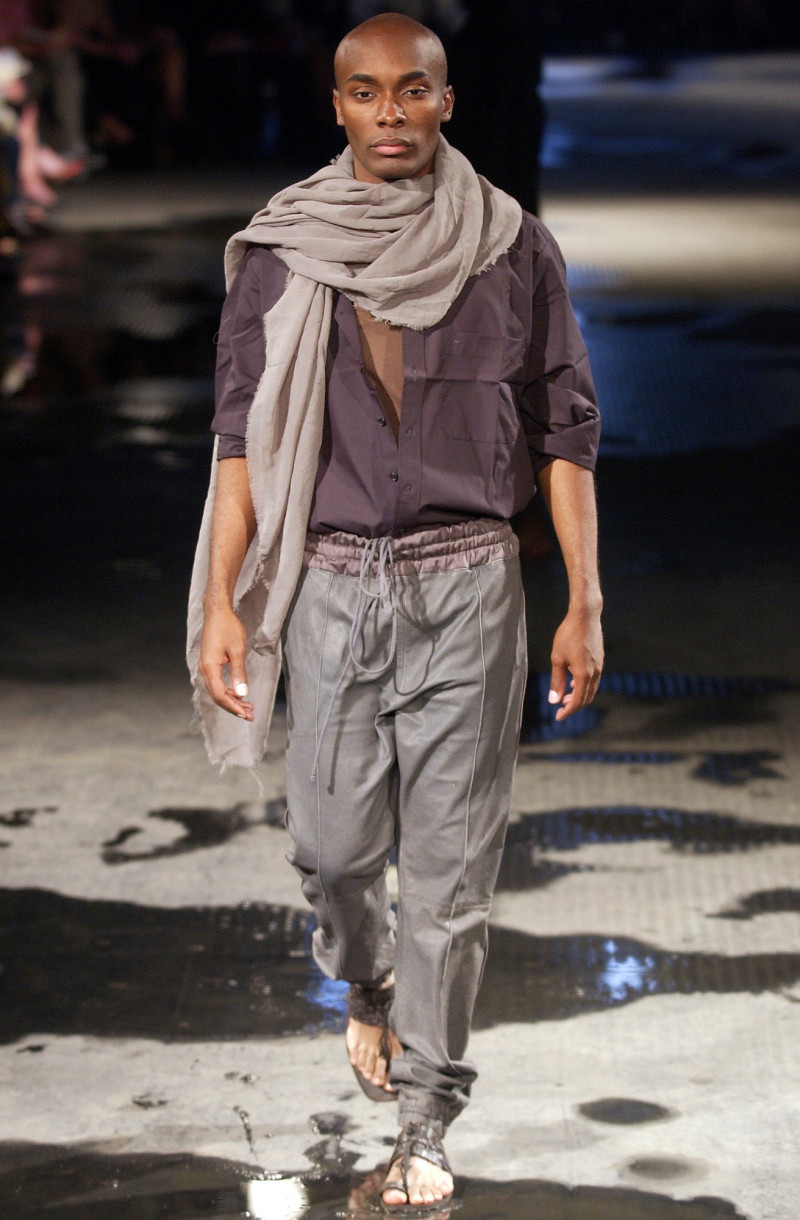 Ruffo Research fashion show for Spring/Summer 2003