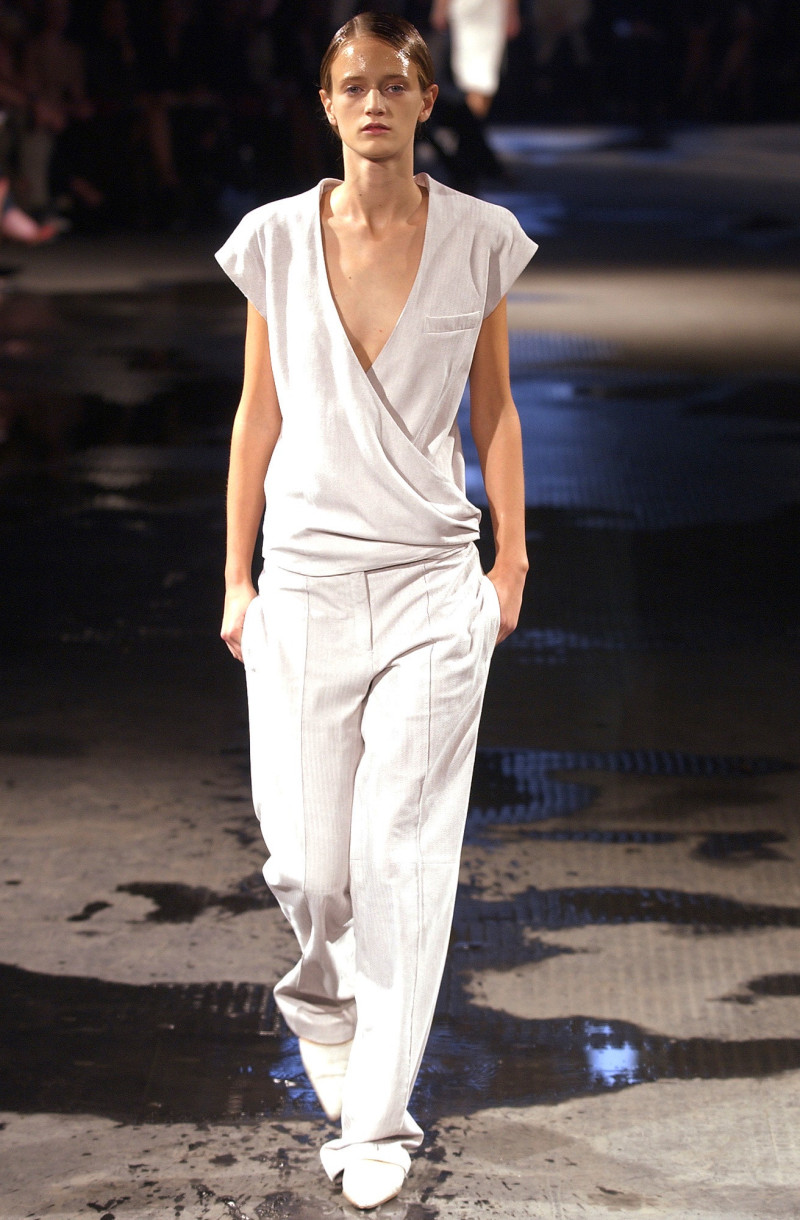 Ruffo Research fashion show for Spring/Summer 2003