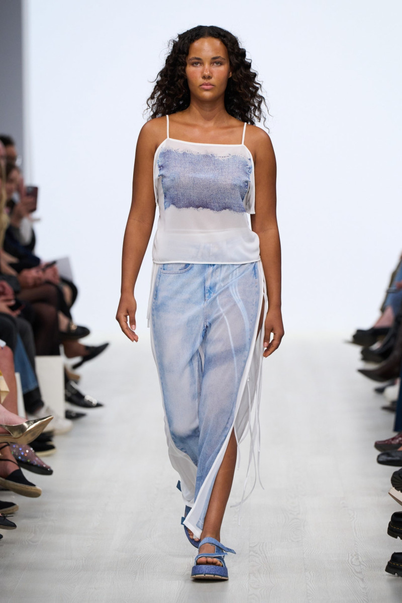 Karla Spetic fashion show for Resort 2026