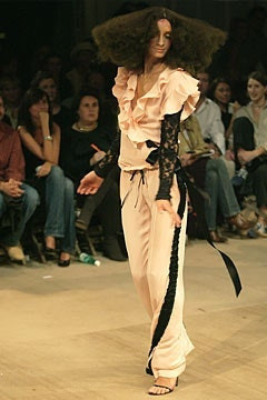 Viktor & Rolf fashion show for Spring/Summer 2003