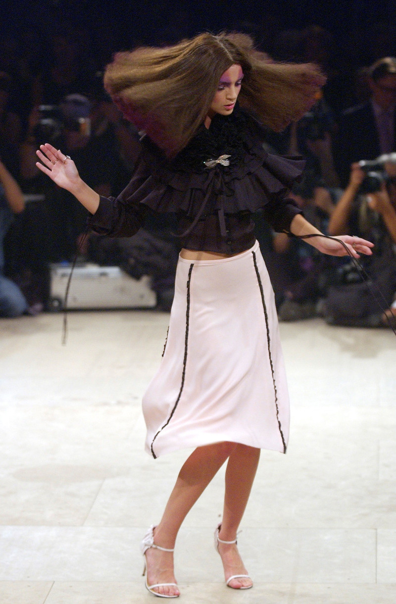 Viktor & Rolf fashion show for Spring/Summer 2003