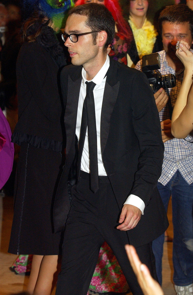 Viktor & Rolf fashion show for Spring/Summer 2003