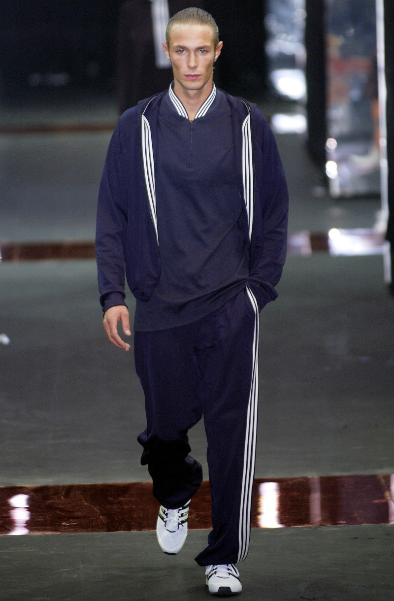 Y-3 fashion show for Spring/Summer 2003