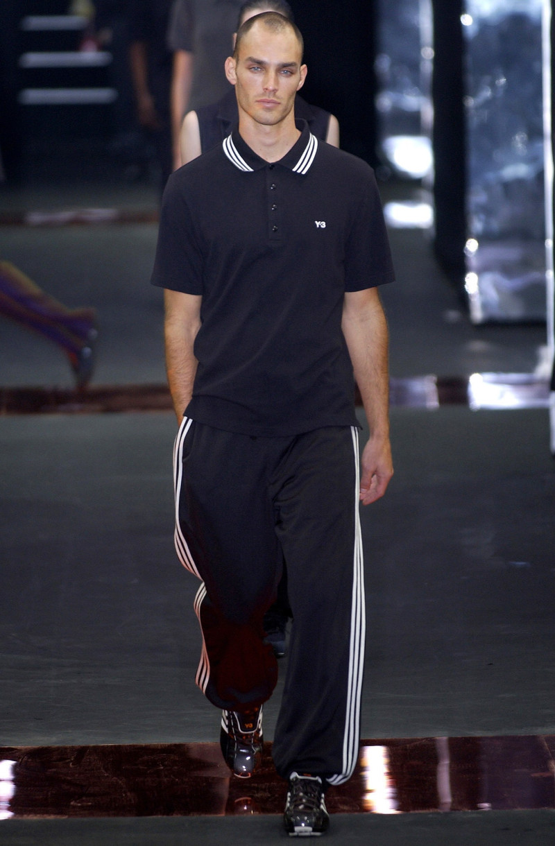 Y-3 fashion show for Spring/Summer 2003
