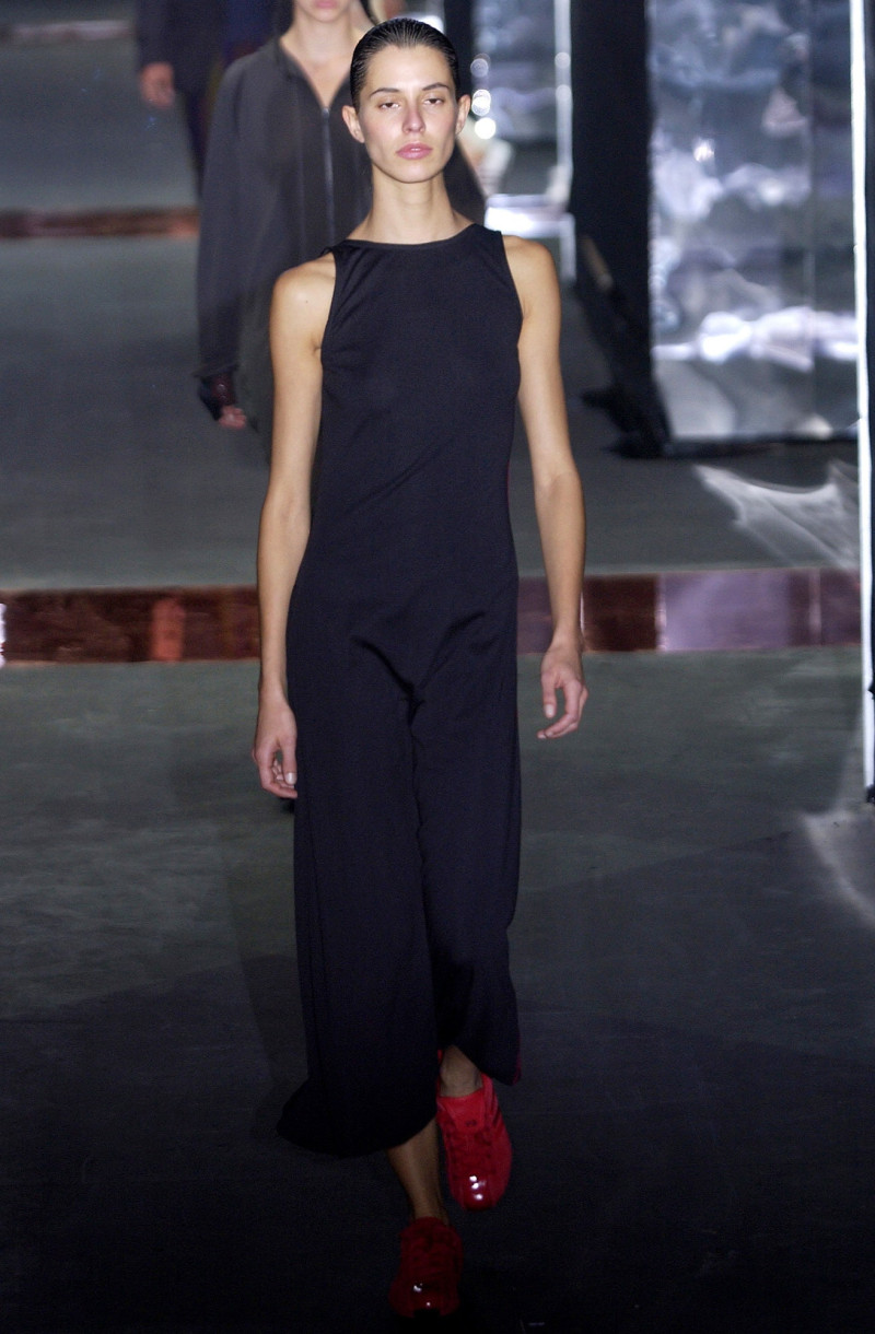 Y-3 fashion show for Spring/Summer 2003