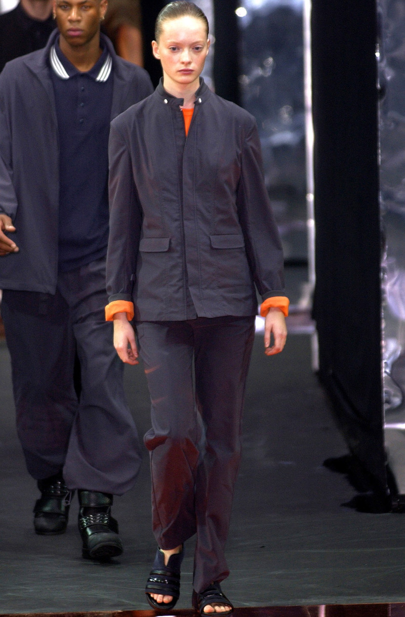 Y-3 fashion show for Spring/Summer 2003