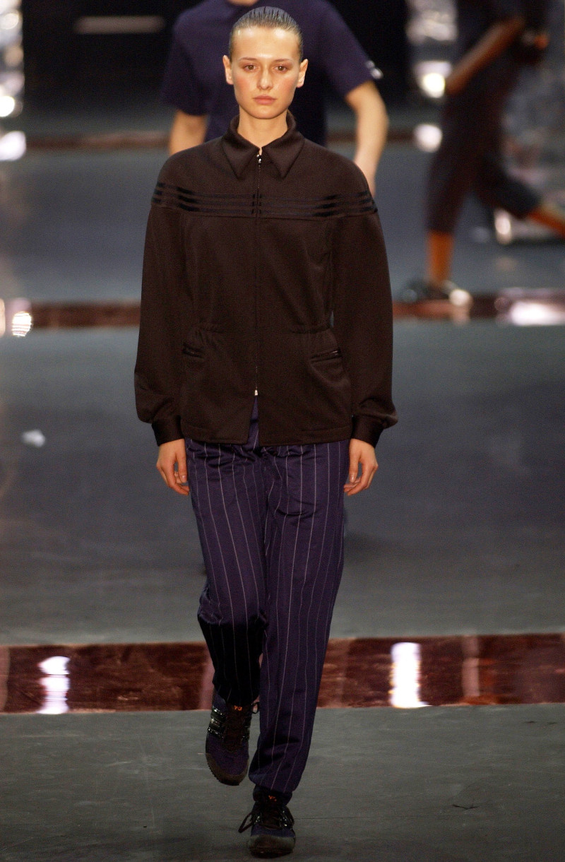 Y-3 fashion show for Spring/Summer 2003