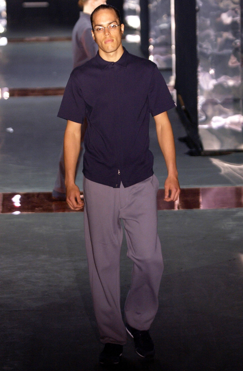 Y-3 fashion show for Spring/Summer 2003