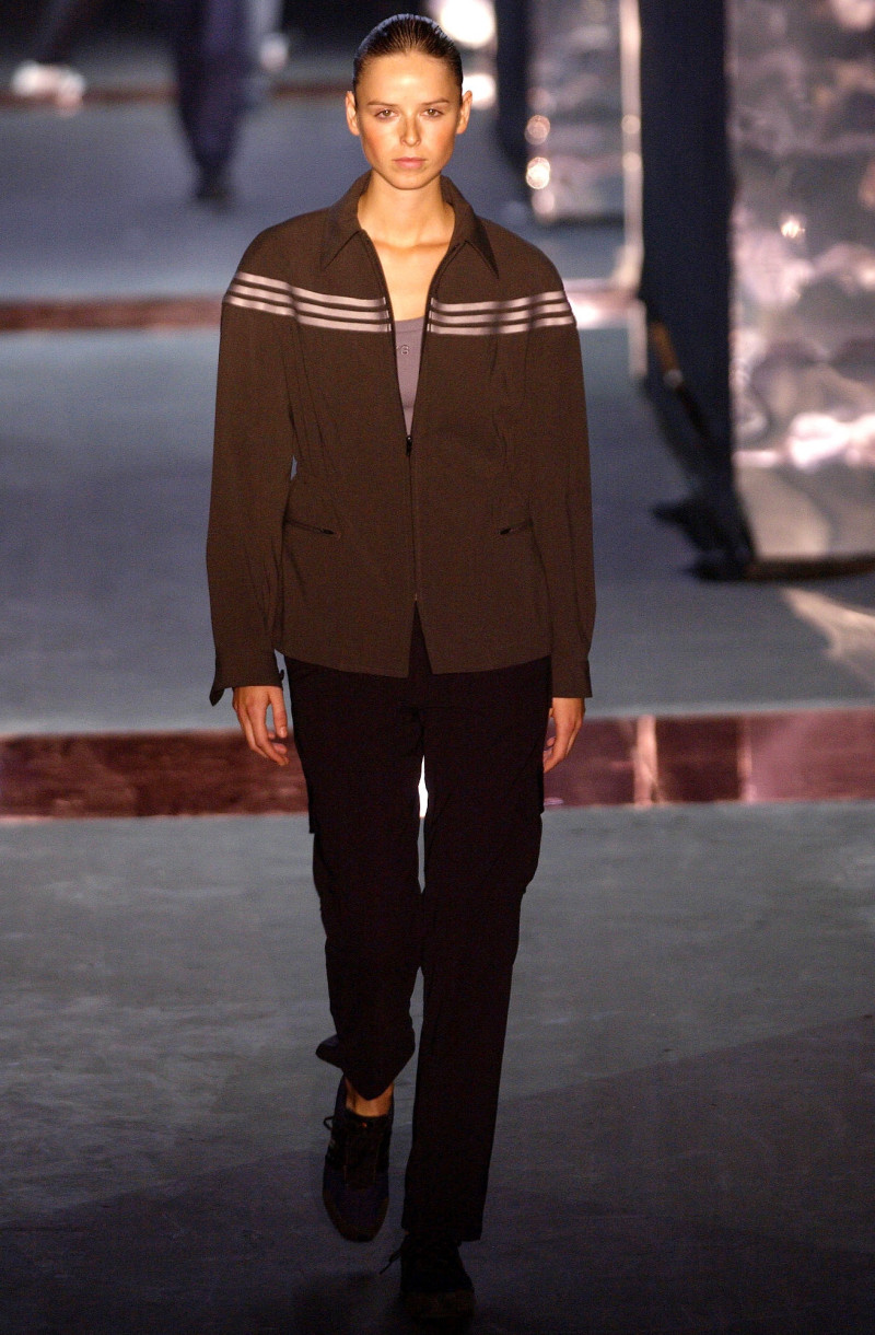Y-3 fashion show for Spring/Summer 2003