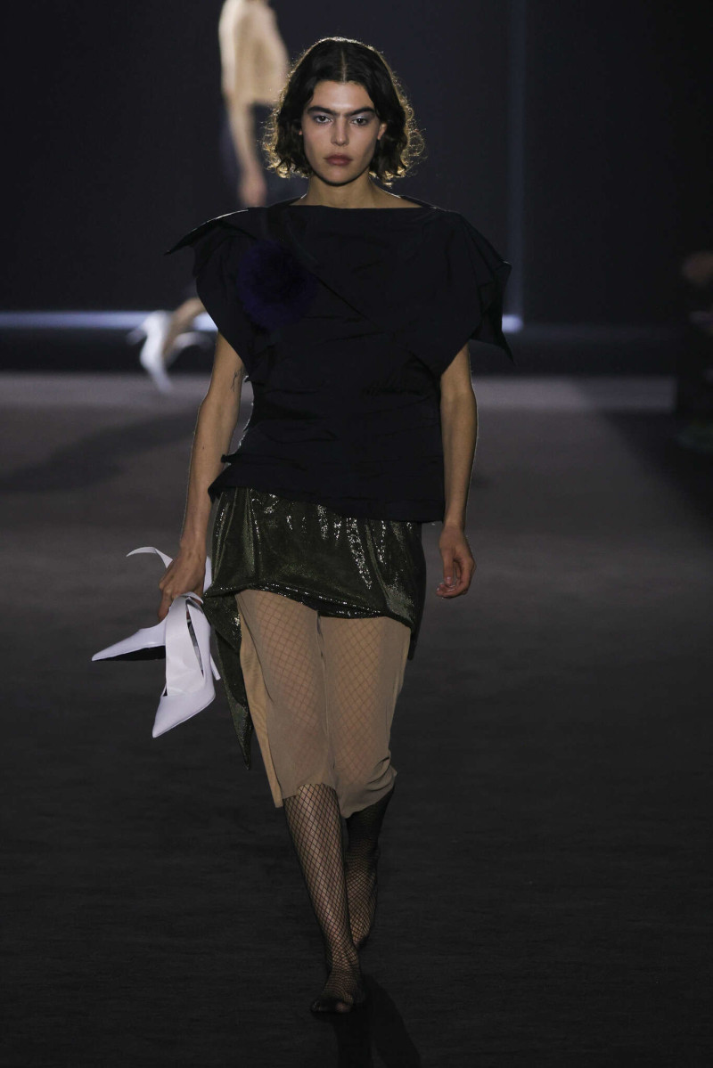 Ernesto Naranjo fashion show for Autumn/Winter 2025