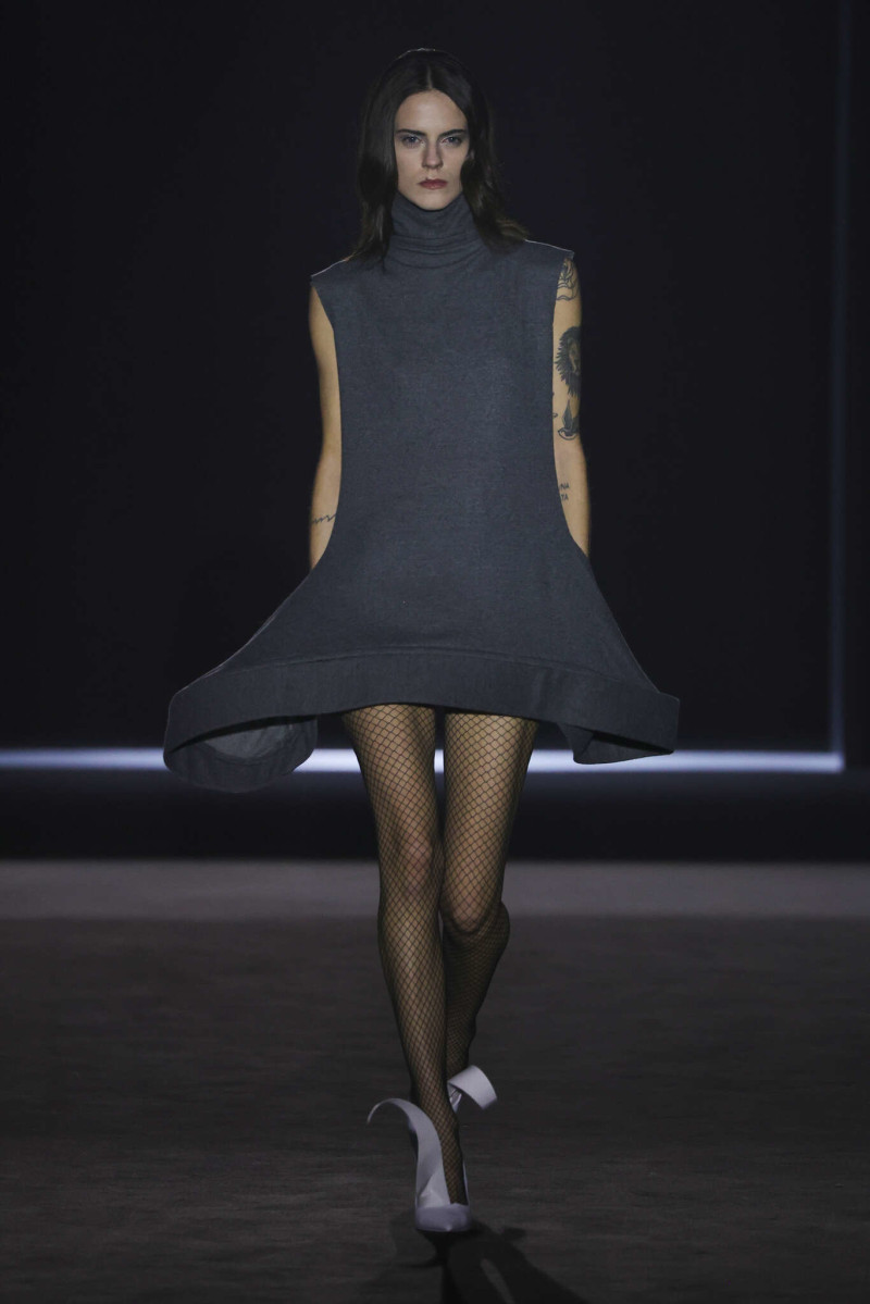 Ernesto Naranjo fashion show for Autumn/Winter 2025