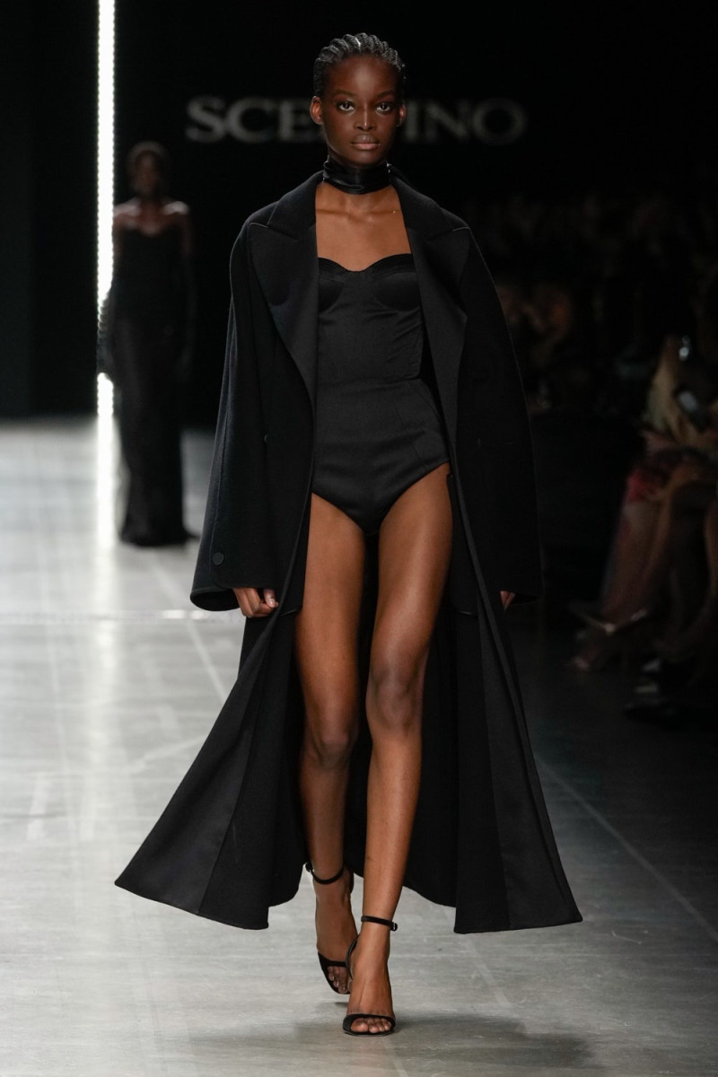 Ermanno Scervino fashion show for Autumn/Winter 2025
