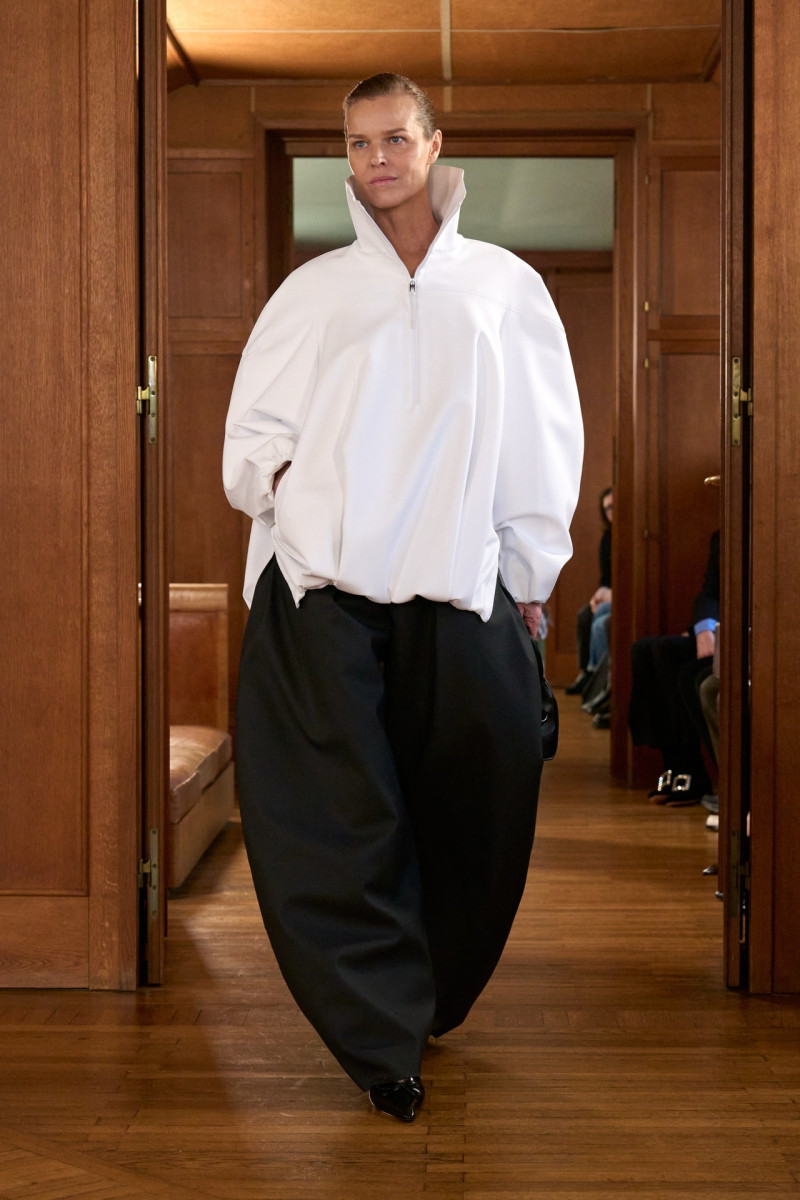 Jacquemus fashion show for Spring/Summer 2025