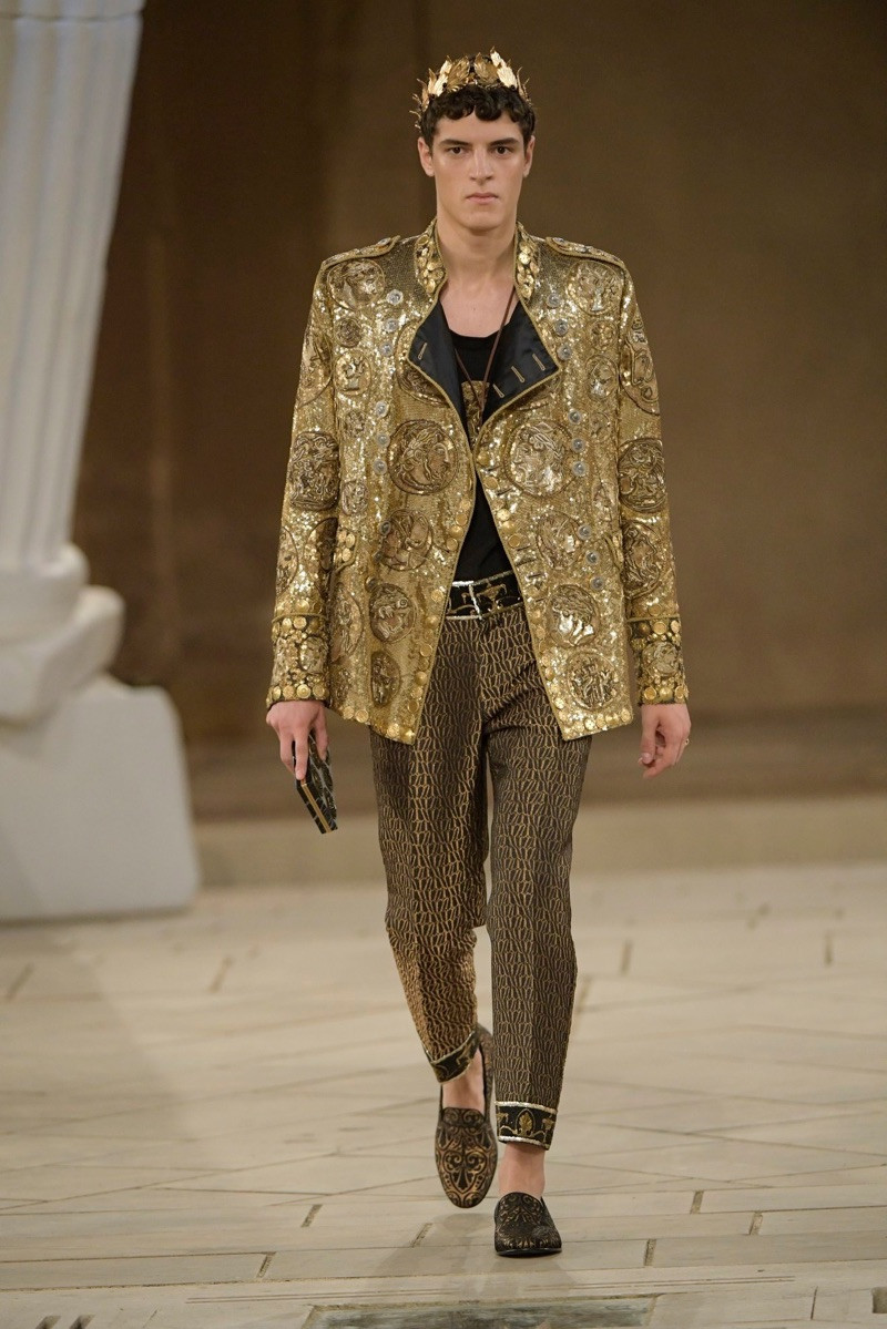 Dolce & Gabbana Alta Moda fashion show for Autumn/Winter 2019