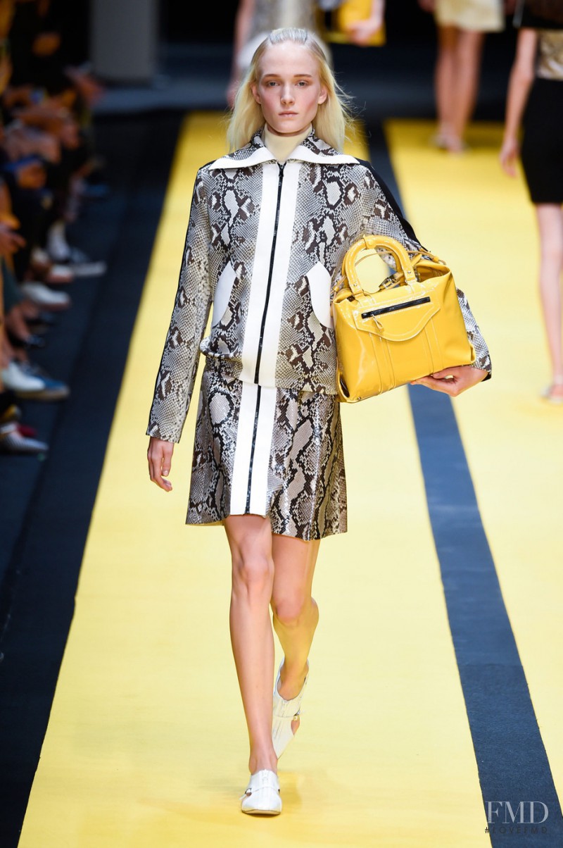 Maja Salamon featured in  the Carven fashion show for Spring/Summer 2015