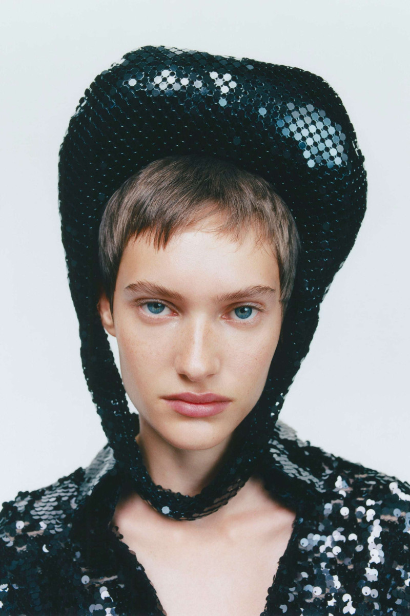 Greta Elisa Hofer featured in  the Zara Serie 89 advertisement for Winter 2021