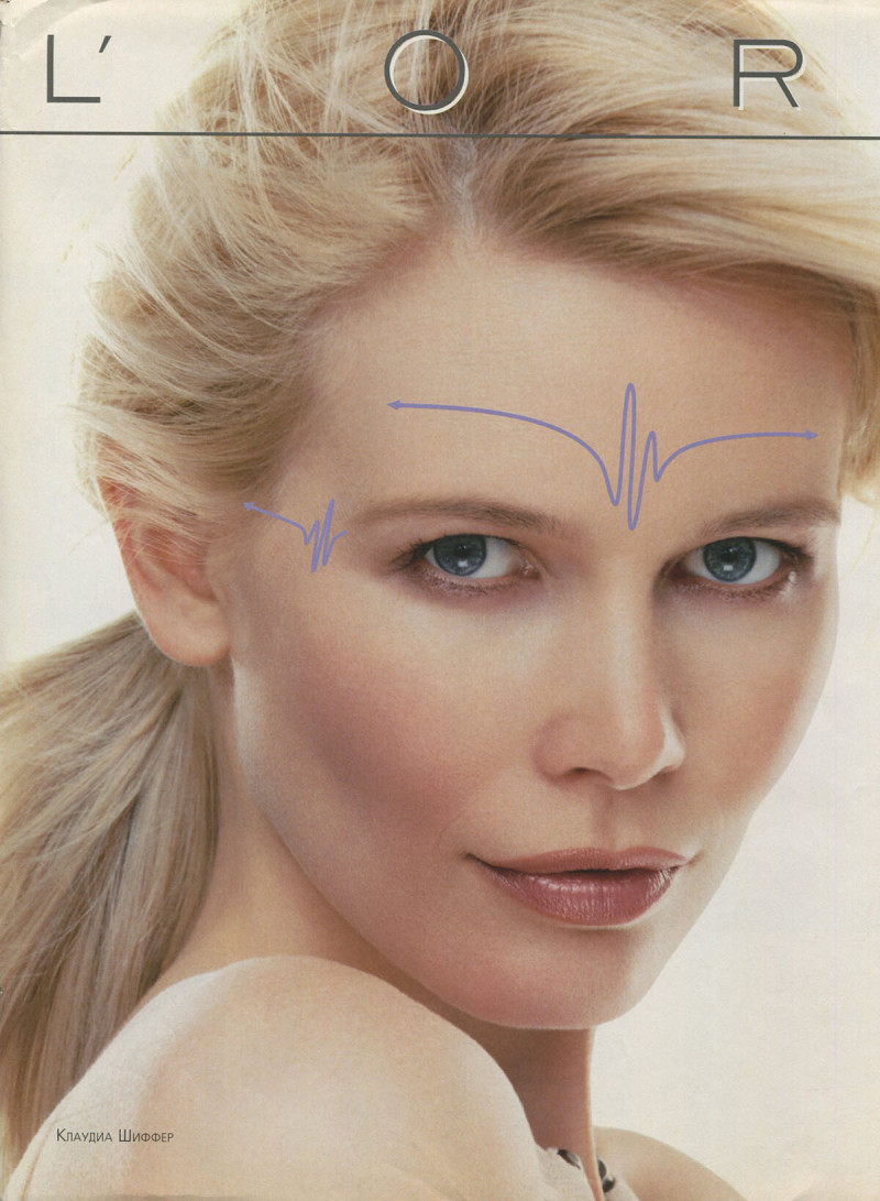 Claudia Schiffer featured in  the L\'Oreal Paris advertisement for Spring/Summer 2003
