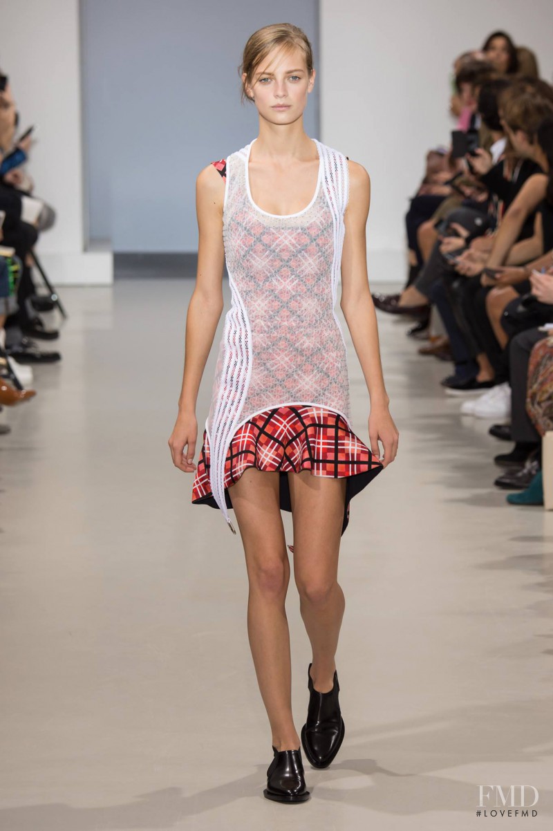 Ine Neefs featured in  the Paco Rabanne fashion show for Spring/Summer 2015