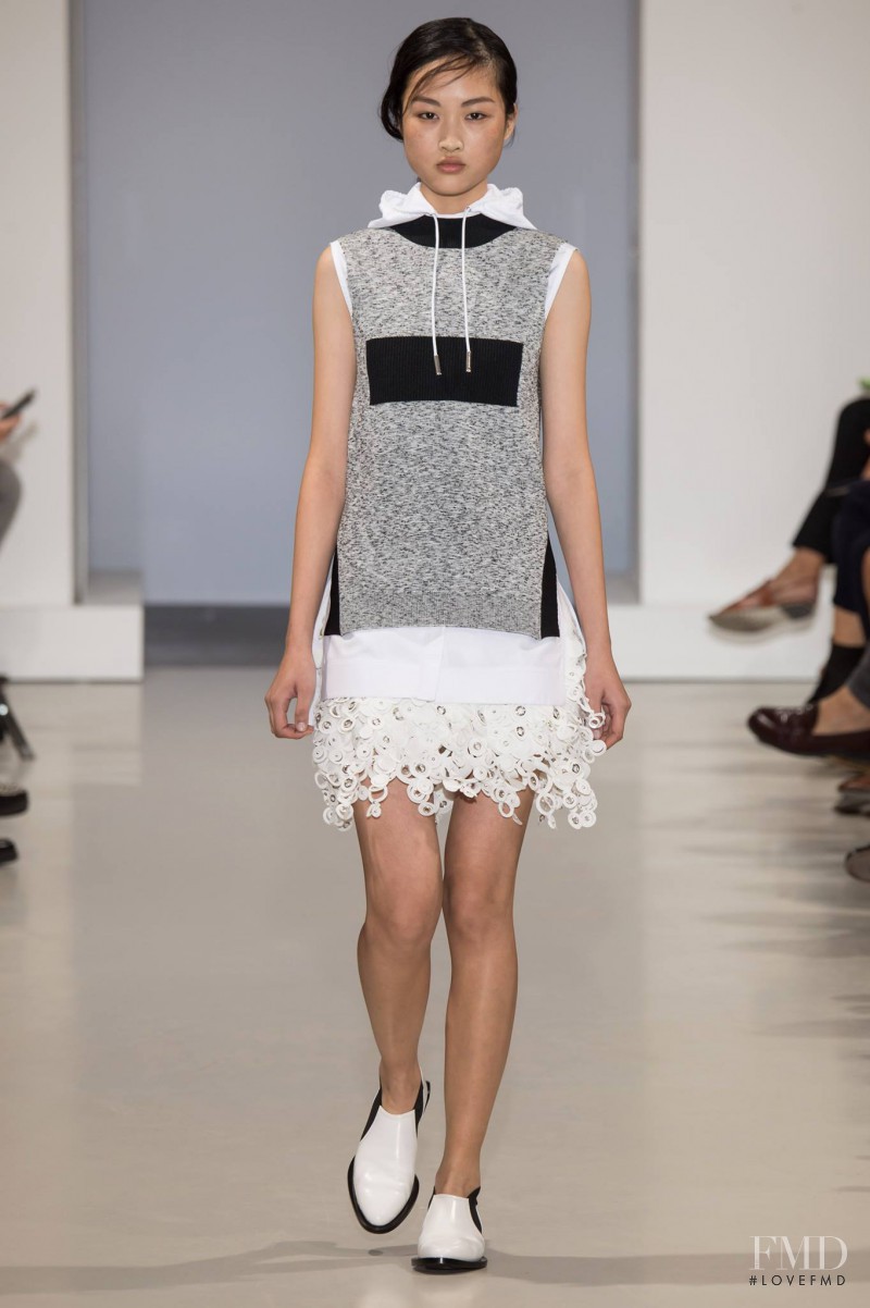 Jing Wen featured in  the Paco Rabanne fashion show for Spring/Summer 2015