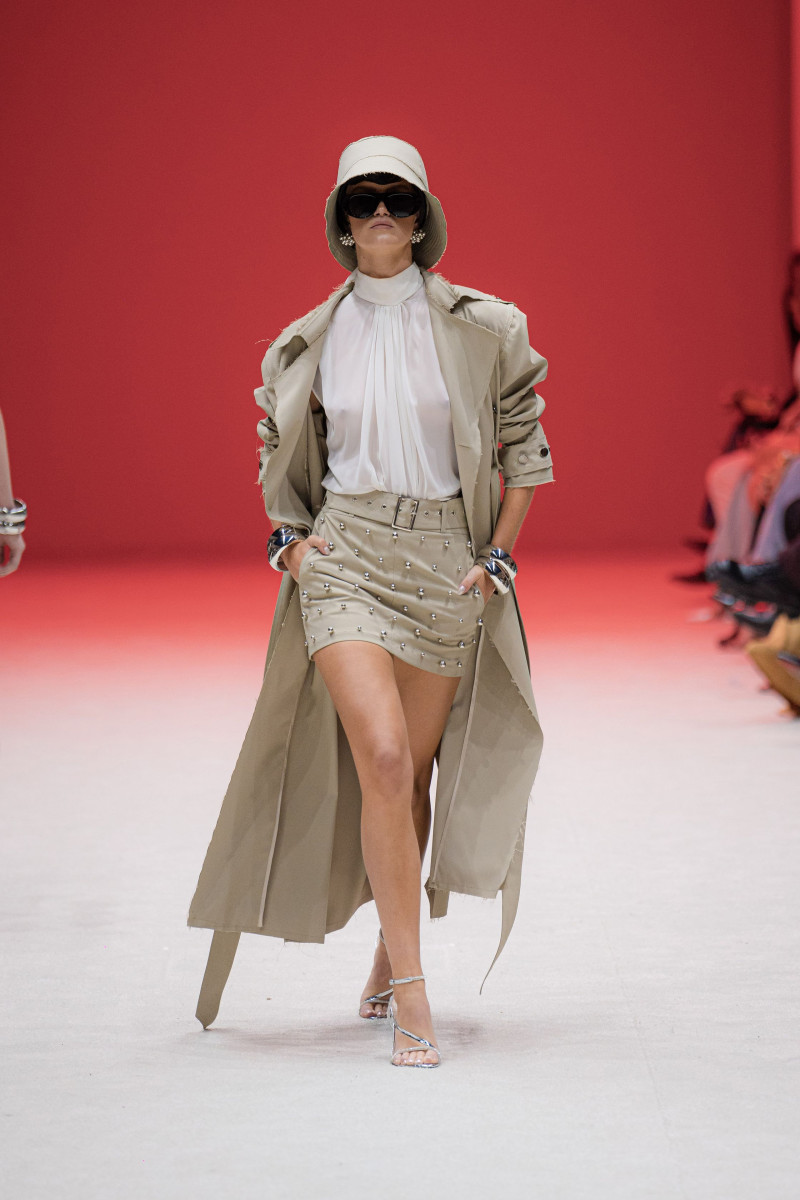 Nikita Snaterse featured in  the Alfredo Martinez fashion show for Spring/Summer 2025
