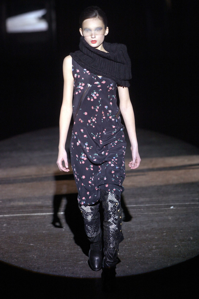 A.F. Vandevorst fashion show for Autumn/Winter 2004