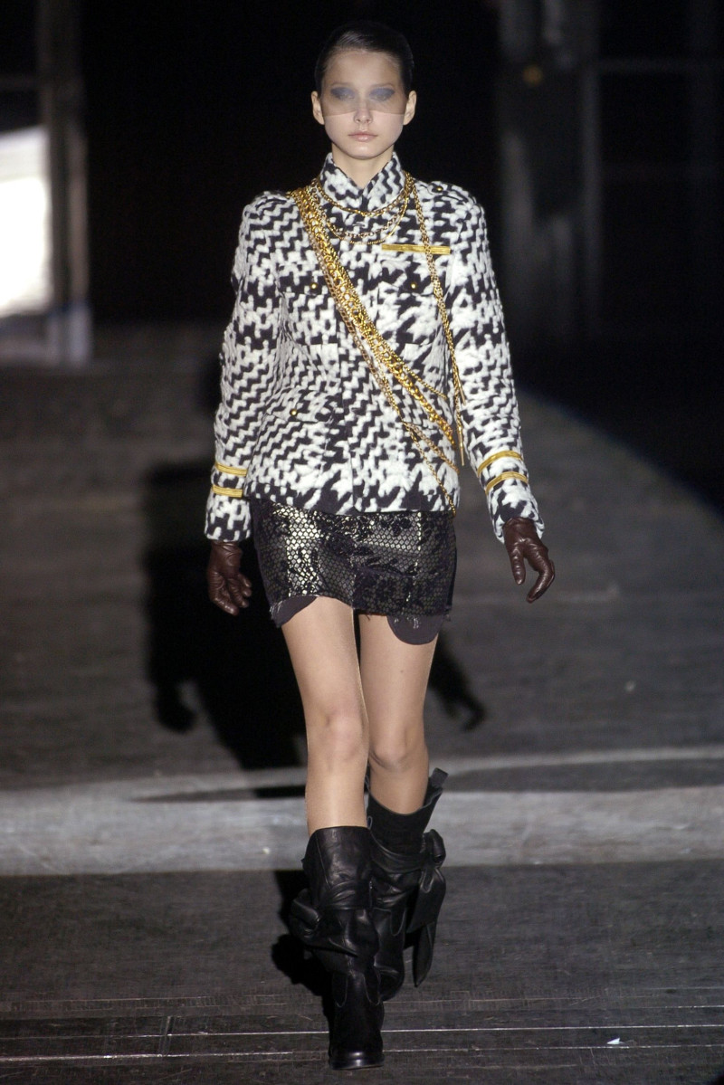 A.F. Vandevorst fashion show for Autumn/Winter 2004
