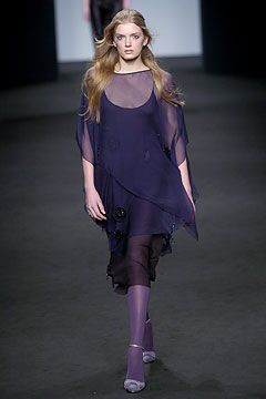 Alessandro Dell\'Acqua fashion show for Autumn/Winter 2004