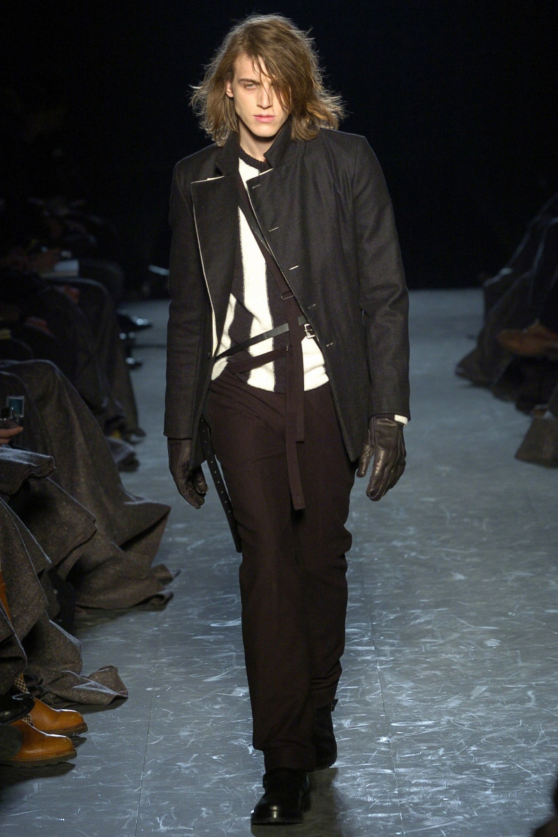 Ann Demeulemeester fashion show for Autumn/Winter 2004