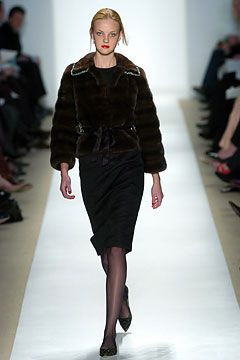 Badgley Mischka fashion show for Autumn/Winter 2004