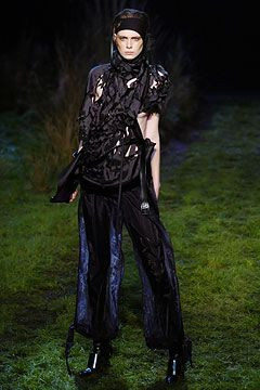 Boudicca fashion show for Autumn/Winter 2004