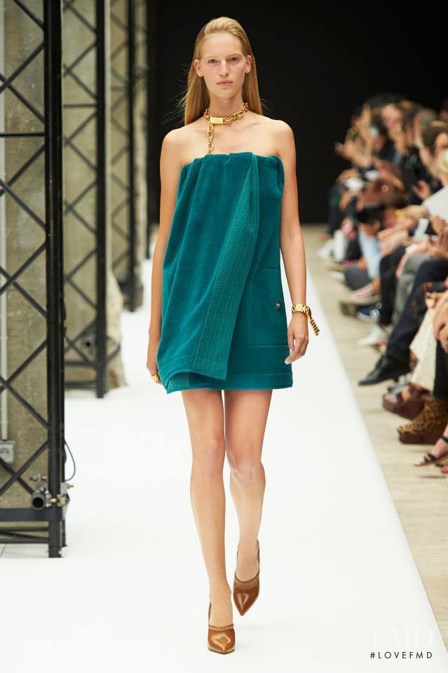 Vanessa Axente featured in  the Acne Studios fashion show for Spring/Summer 2015