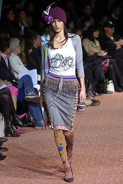 D&G fashion show for Autumn/Winter 2004