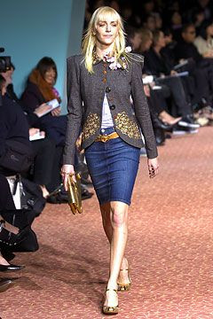D&G fashion show for Autumn/Winter 2004