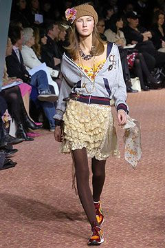 D&G fashion show for Autumn/Winter 2004