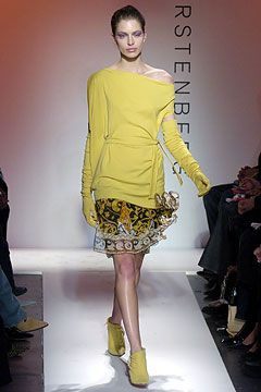 Diane Von Furstenberg fashion show for Autumn/Winter 2004